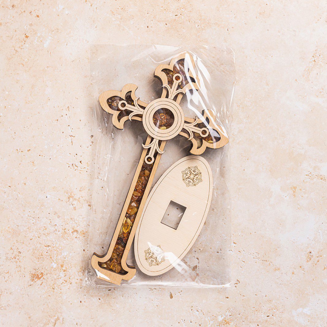 Amber cross 4