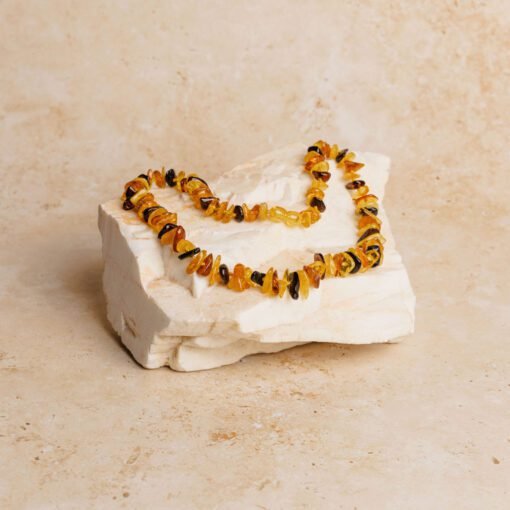 Amber necklace chips multicolor