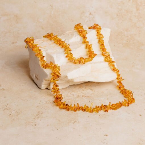 Amber necklace chips 90 cm honey